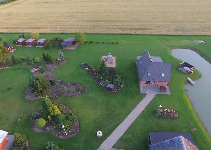 基维马度假屋 *